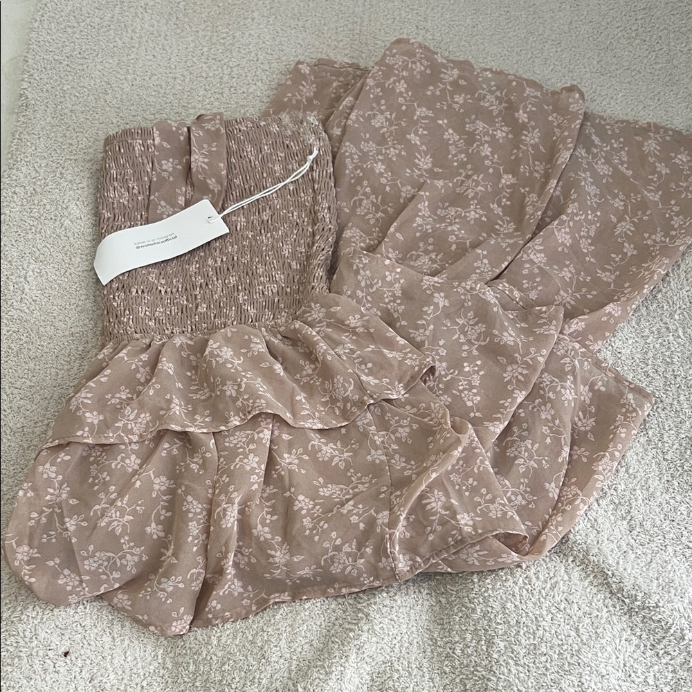 Mimi Chica Floral Midi Dress in Light Brown